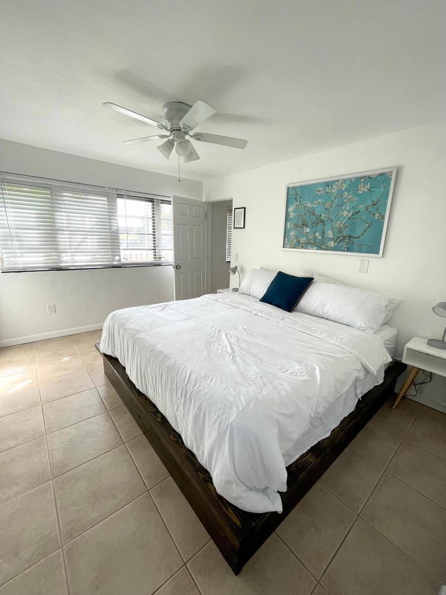 Downtown Ftl Apartments On The River フォート・ローダーデール エクステリア 写真