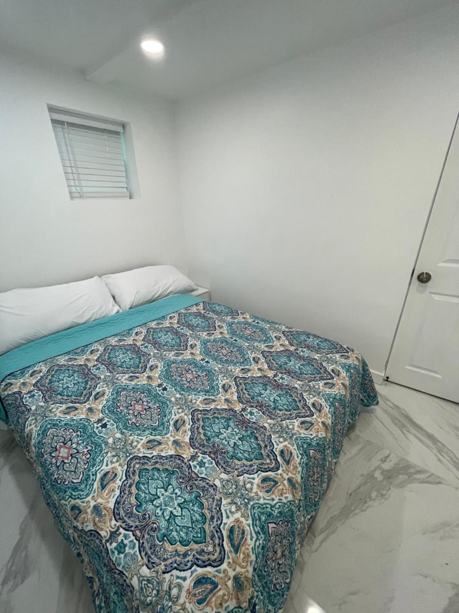 Downtown Ftl Apartments On The River フォート・ローダーデール 部屋 写真